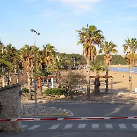 In Front Of Arrabassada Apartment Tarragona